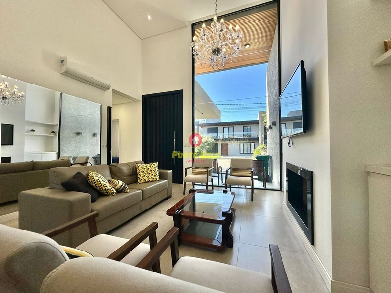 CASA Á VENDA: 2ª foto da galeria de imagens do imóvel