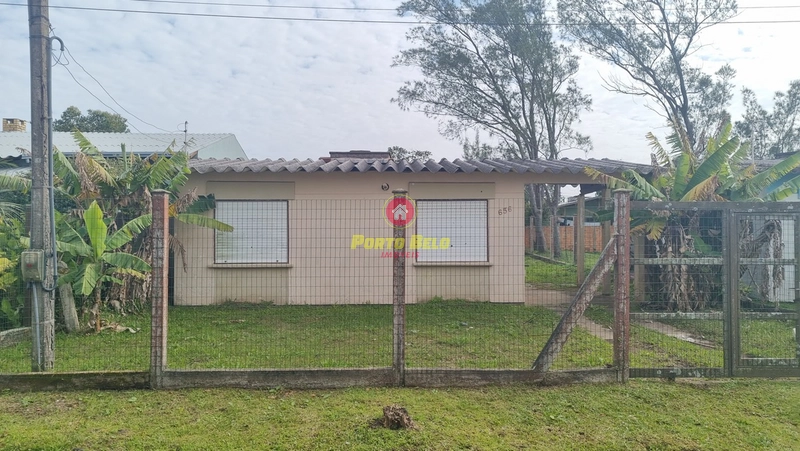 CASA À VENDA!!: 1ª foto da galeria de imagens do imóvel