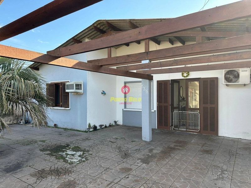 CASA À VENDA!!: 1ª foto da galeria de imagens do imóvel