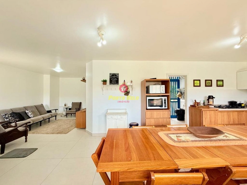 CASA À VENDA!!!: 10ª foto da galeria de imagens do imóvel