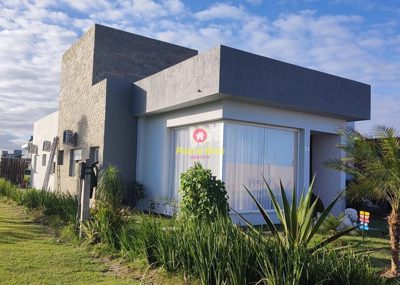 CASA À VENDA!!!: 1ª foto da galeria de imagens do imóvel