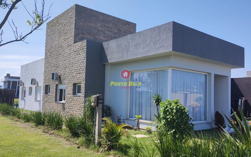 CASA À VENDA!!!: 2ª foto da galeria de imagens do imóvel