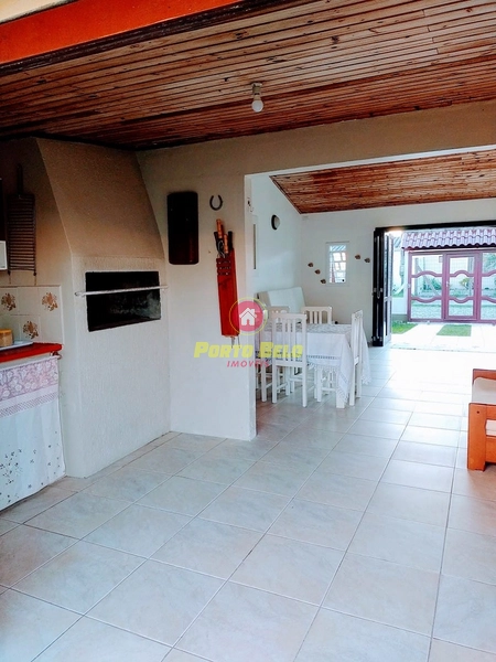 CASA À VENDA!!!: 3ª foto da galeria de imagens do imóvel