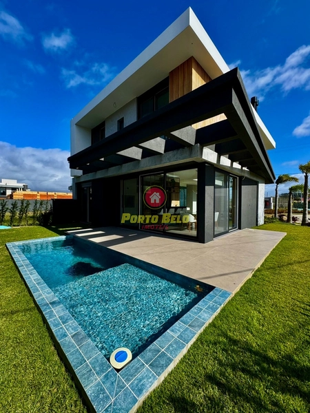 CASA À VENDA: 1ª foto da galeria de imagens do imóvel