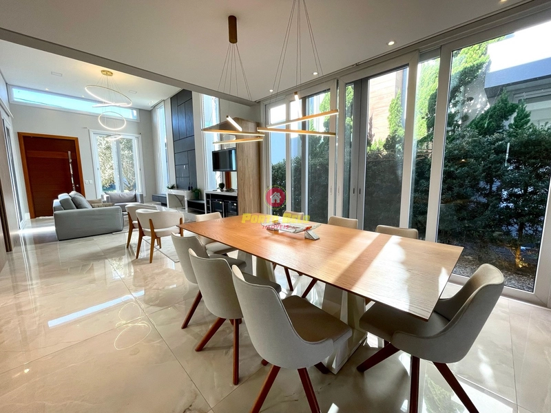 CASA À VENDA!!!: 5ª foto da galeria de imagens do imóvel