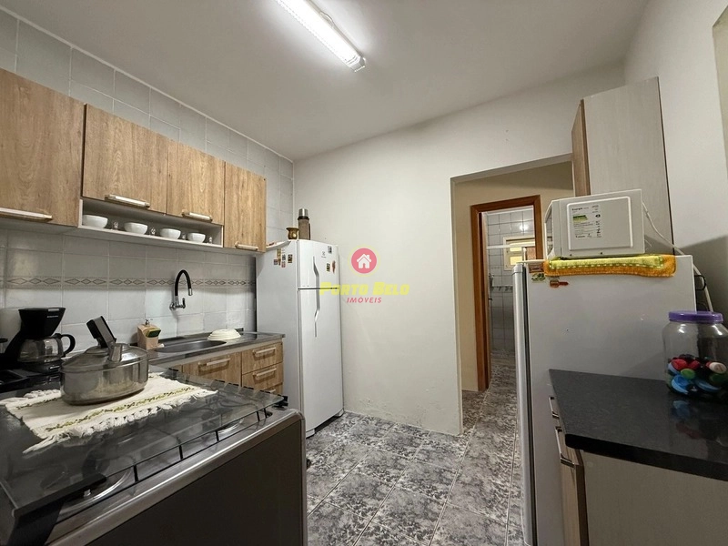 !!!CASA À VENDA COM PISCINA!!!: 8ª foto da galeria de imagens do imóvel
