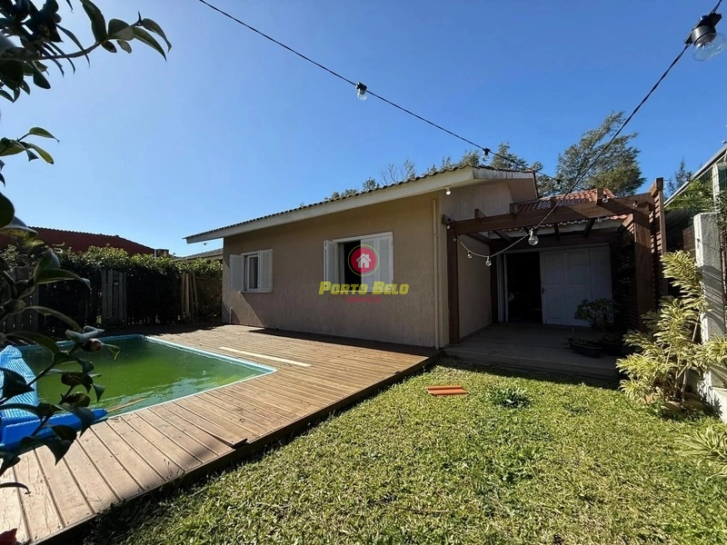 !!!CASA À VENDA COM PISCINA!!!: 2ª foto da galeria de imagens do imóvel