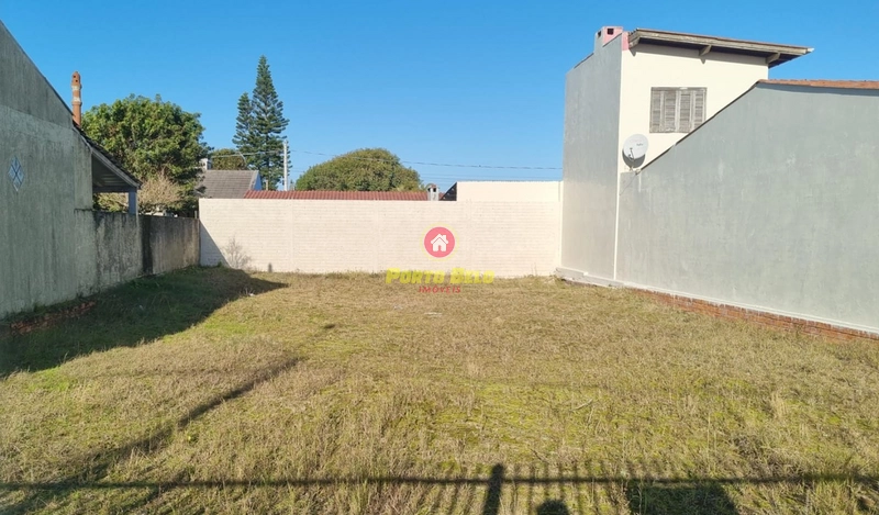 !!!TERRENO À VENDA APENAS 450 m DA PRAIA!!!: 1ª foto da galeria de imagens do imóvel