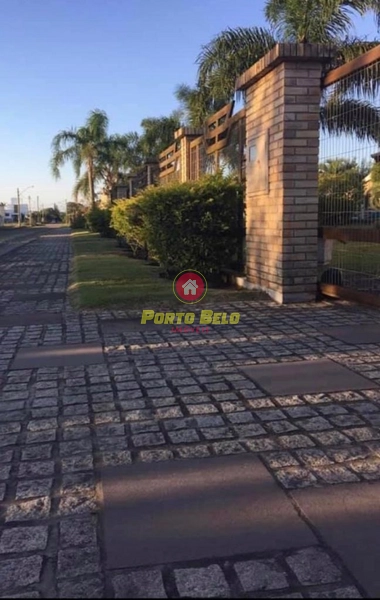 CASA À VENDA COM ESPAÇO AMPLO E ÁREA VERDE: 24ª foto da galeria de imagens do imóvel