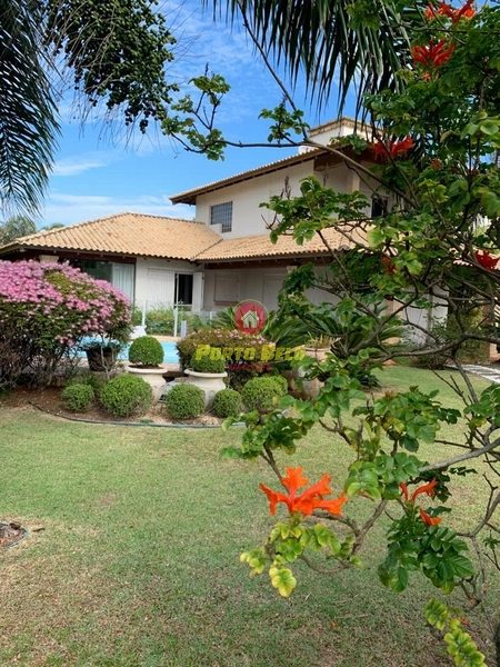 CASA À VENDA COM ESPAÇO AMPLO E ÁREA VERDE: 2ª foto da galeria de imagens do imóvel