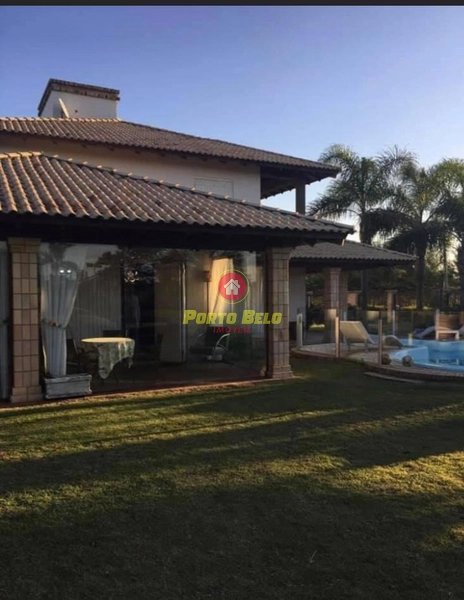 CASA À VENDA COM ESPAÇO AMPLO E ÁREA VERDE: 19ª foto da galeria de imagens do imóvel