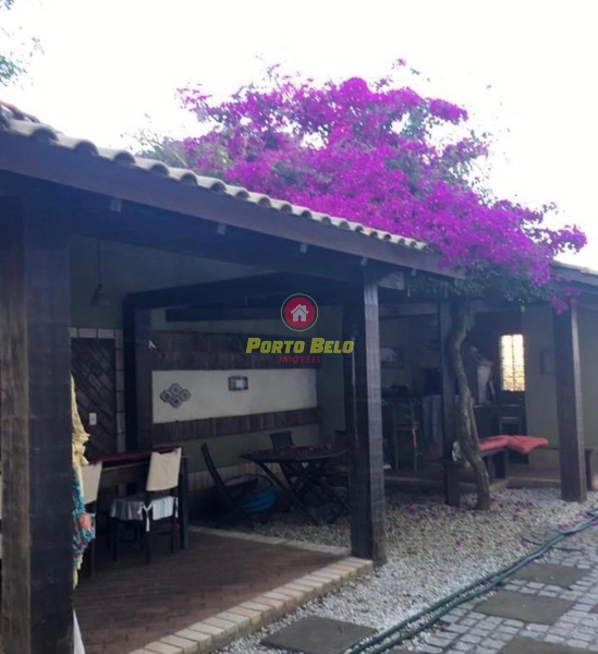 CASA À VENDA COM ESPAÇO AMPLO E ÁREA VERDE: 22ª foto da galeria de imagens do imóvel