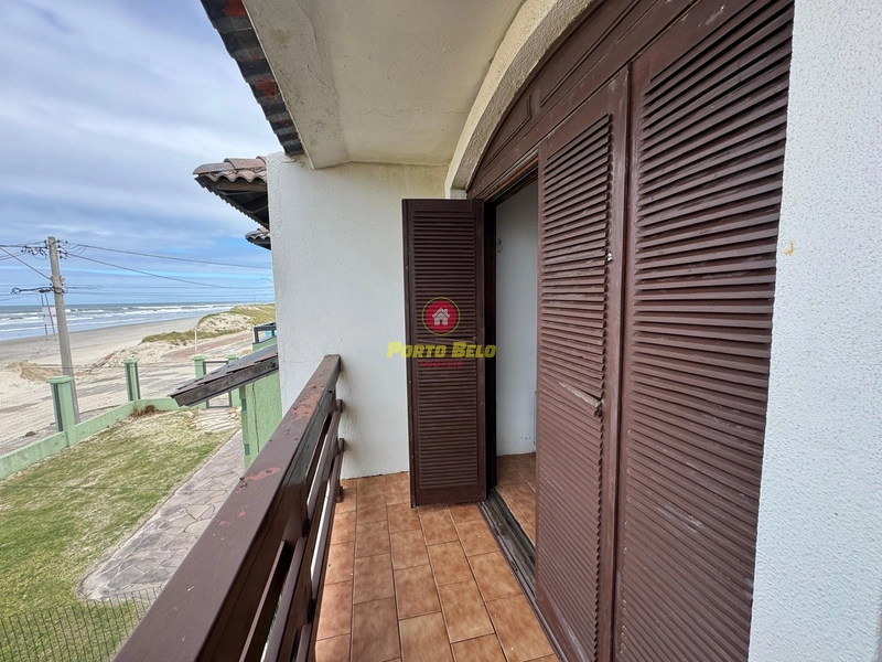 SOBRADO BEIRA-MAR À VENDA: 3ª foto da galeria de imagens do imóvel