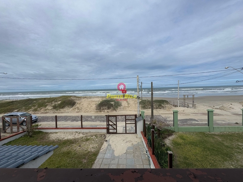 SOBRADO BEIRA-MAR À VENDA: 6ª foto da galeria de imagens do imóvel