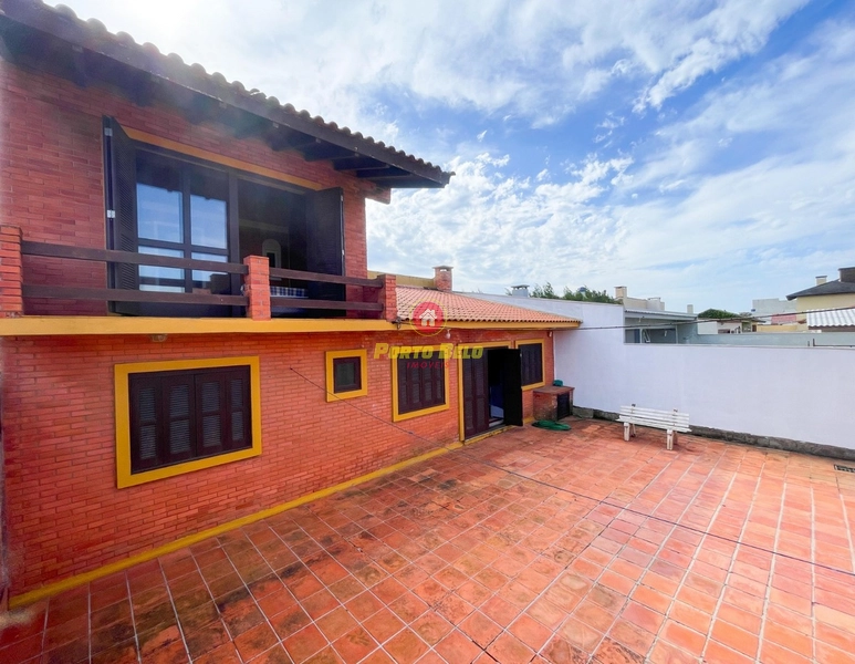 CASA BEIRA-MAR À VENDA: 1ª foto da galeria de imagens do imóvel