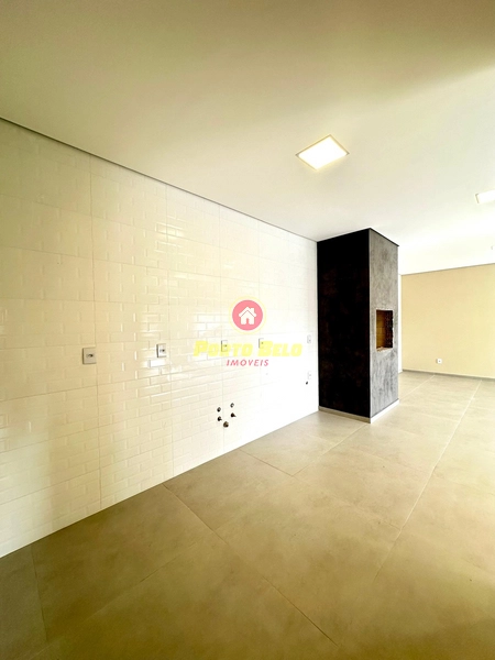 CASA À VENDA COM ESPAÇO AMPLO E SUÍTE: 13ª foto da galeria de imagens do imóvel