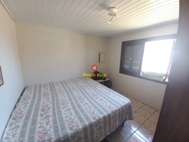 CASA À VENDA PROXIMA A PRAIA E CENTRO: 9ª foto da galeria de imagens do imóvel
