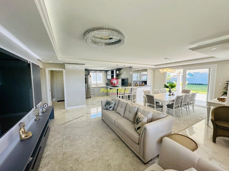 CASA ALTO PADRÃO À VENDA APENAS 50m DA PARAGASSU: 3ª foto da galeria de imagens do imóvel