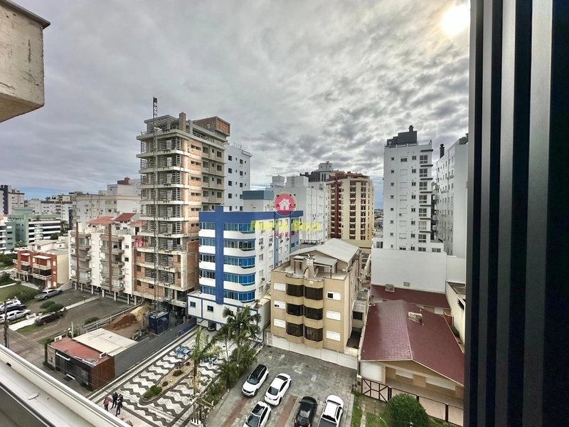 APARTAMENTO À VENDA COM INFRA INCRÍVEL E SACADA DE FRENTE: 10ª foto da galeria de imagens do imóvel