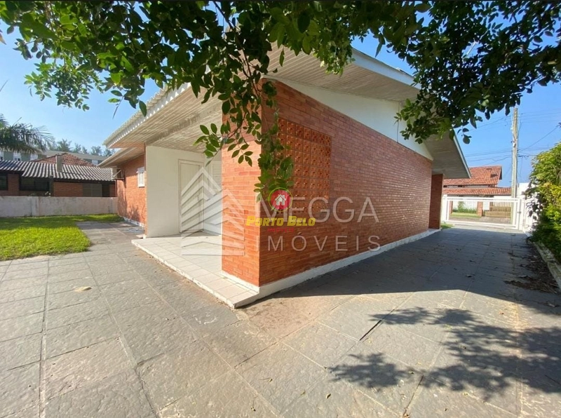 CASA À VENDA PROXIMO AO CENTRO E PRAIA: 14ª foto da galeria de imagens do imóvel
