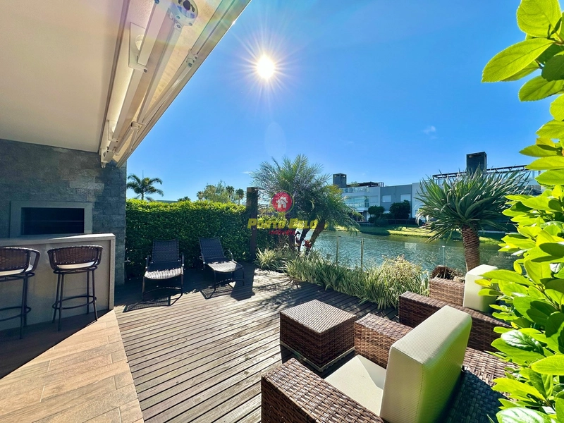 APARTAMENTO MOBILIADO COM VISTA PARA O LAGO: 4ª foto da galeria de imagens do imóvel