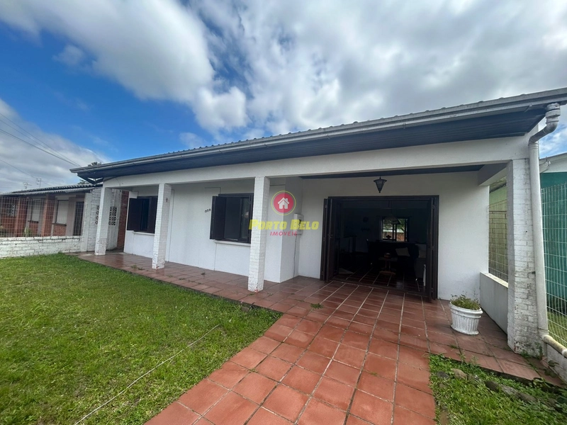 CASA À VENDA COM ÓTIMO VALOR: 3ª foto da galeria de imagens do imóvel
