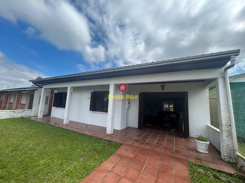 CASA À VENDA COM ÓTIMO VALOR: 2ª foto da galeria de imagens do imóvel