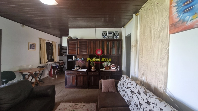 CASA PERTO DA PRAIA E CENTRO: 4ª foto da galeria de imagens do imóvel