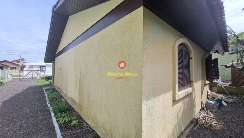 CASA PERTO DA PRAIA E CENTRO: 15ª foto da galeria de imagens do imóvel