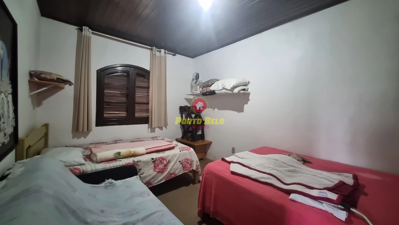 CASA PERTO DA PRAIA E CENTRO: 8ª foto da galeria de imagens do imóvel