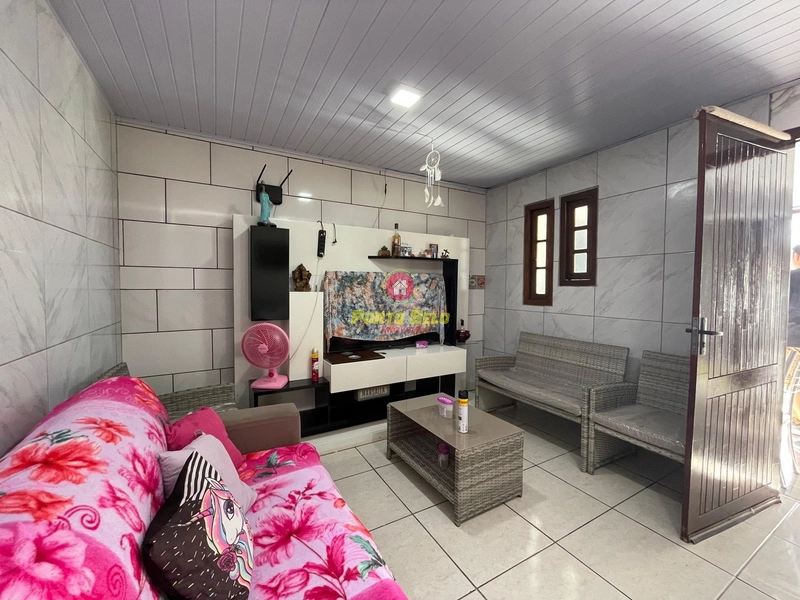 CASA COM TERRENO AMPLO À VENDA DE BARBADA: 9ª foto da galeria de imagens do imóvel