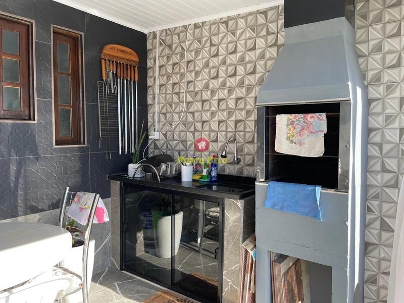 CASA COM TERRENO AMPLO À VENDA DE BARBADA: 3ª foto da galeria de imagens do imóvel