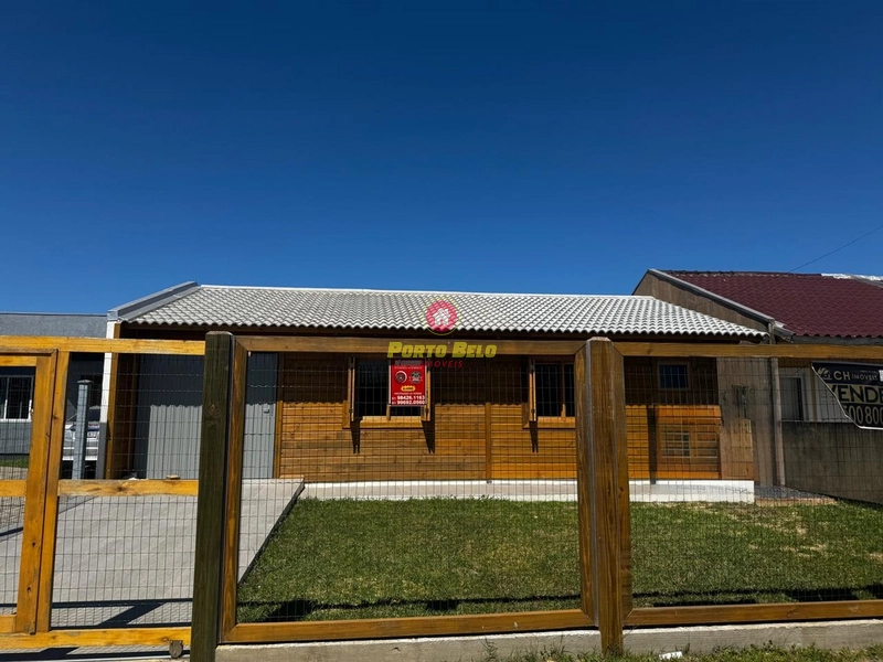 CASA NOVA À VENDA EM ATLÂNTIDA SUL: 2ª foto da galeria de imagens do imóvel