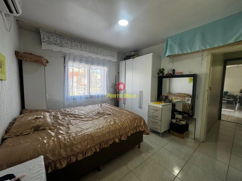CASA A 50M DA PRAIA COM PISCINA: 11ª foto da galeria de imagens do imóvel