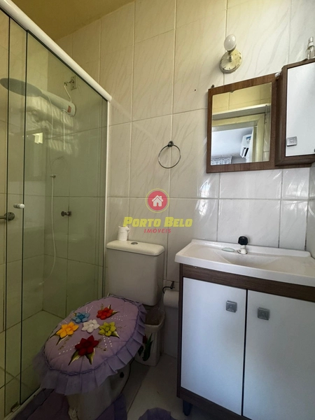 CASA A 50M DA PRAIA COM PISCINA: 13ª foto da galeria de imagens do imóvel