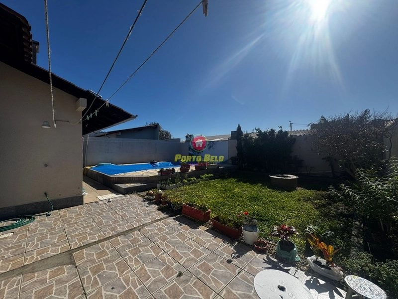 CASA A 50M DA PRAIA COM PISCINA: 19ª foto da galeria de imagens do imóvel