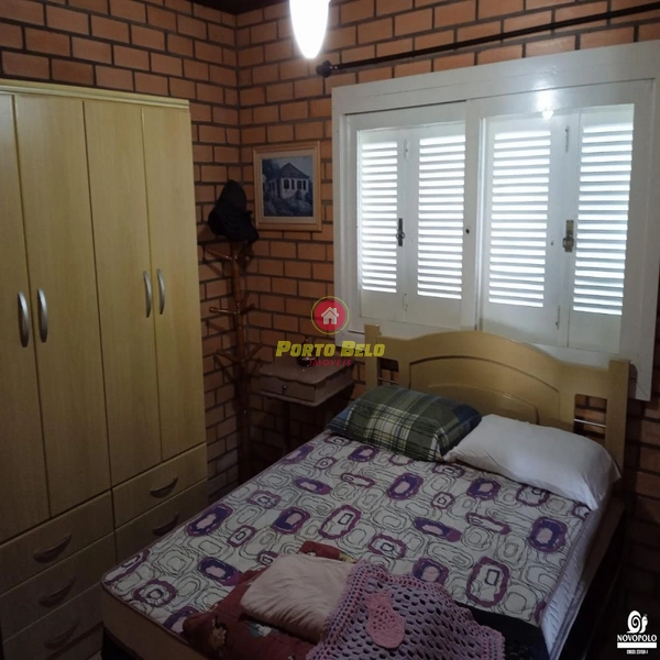 CASA APENAS A 50M DO MAR: 4ª foto da galeria de imagens do imóvel