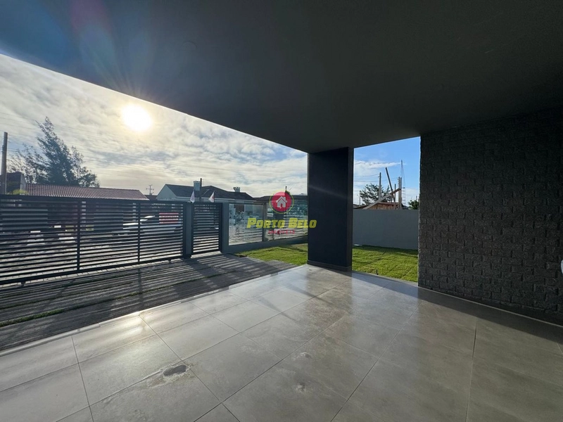 CASA NOVA A 400M DA PRAIA: 2ª foto da galeria de imagens do imóvel