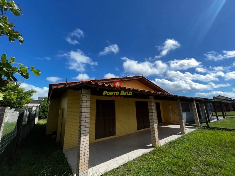 CASA EM FRENTE AO MAR: 9ª foto da galeria de imagens do imóvel