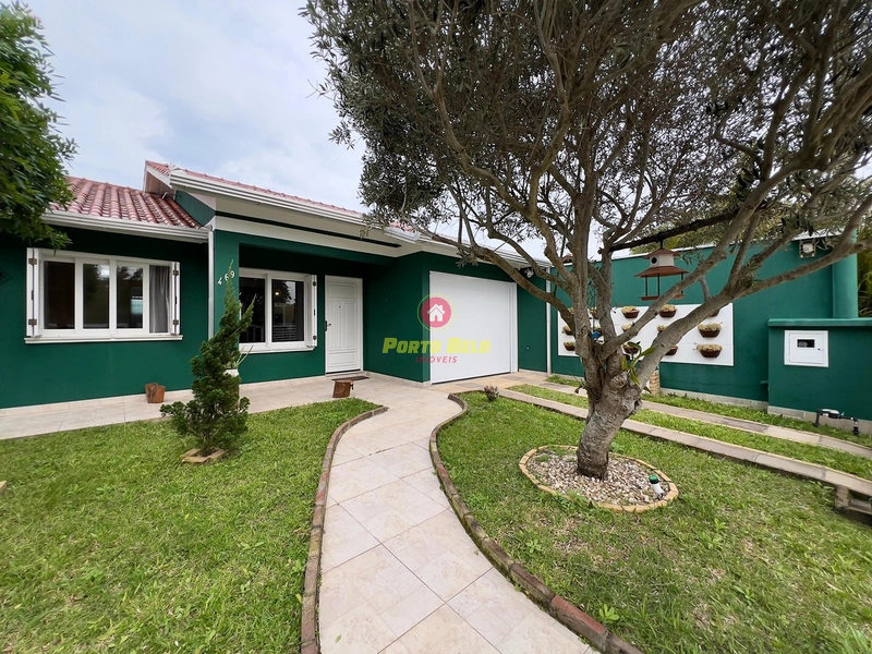 CASA À VENDA 250M DA PRAIA