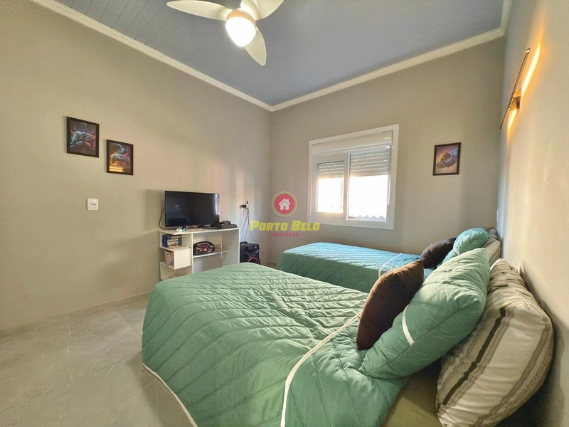 CASA À VENDA EM RAINHA DO MAR: 10ª foto da galeria de imagens do imóvel