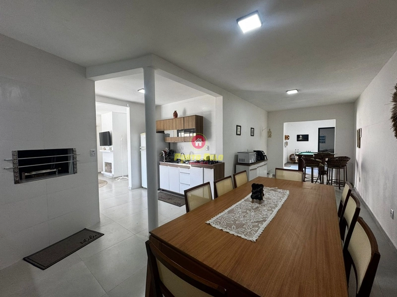 CASA EM LAJE PRÓXIMO AO CENTRO: 2ª foto da galeria de imagens do imóvel