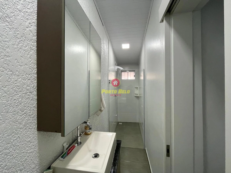 CASA PRÓXIMA AO CENTRO: 5ª foto da galeria de imagens do imóvel