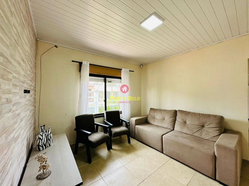 CASA 6 DORMS. 300M DO MAR: 9ª foto da galeria de imagens do imóvel