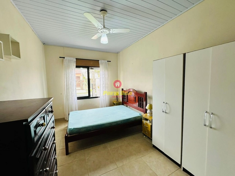 CASA 6 DORMS. 300M DO MAR: 11ª foto da galeria de imagens do imóvel