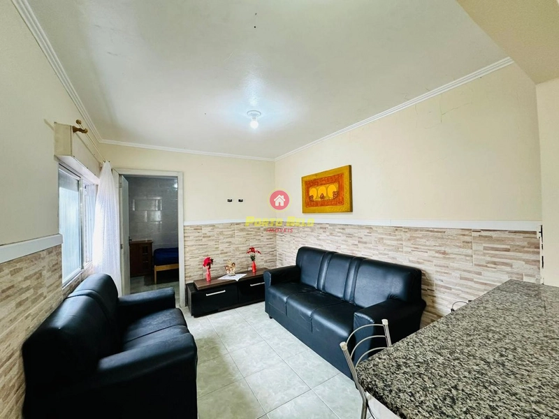 CASA 6 DORMS. 300M DO MAR: 19ª foto da galeria de imagens do imóvel