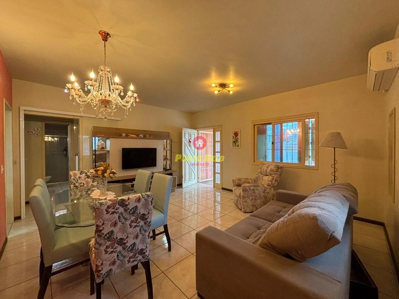 CASA COM LAJE EM ESQUINA: 2ª foto da galeria de imagens do imóvel