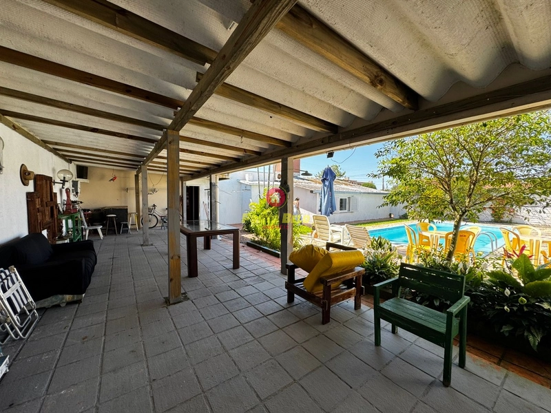 CASA DE ESQUINA 2 TERRENOS: 25ª foto da galeria de imagens do imóvel