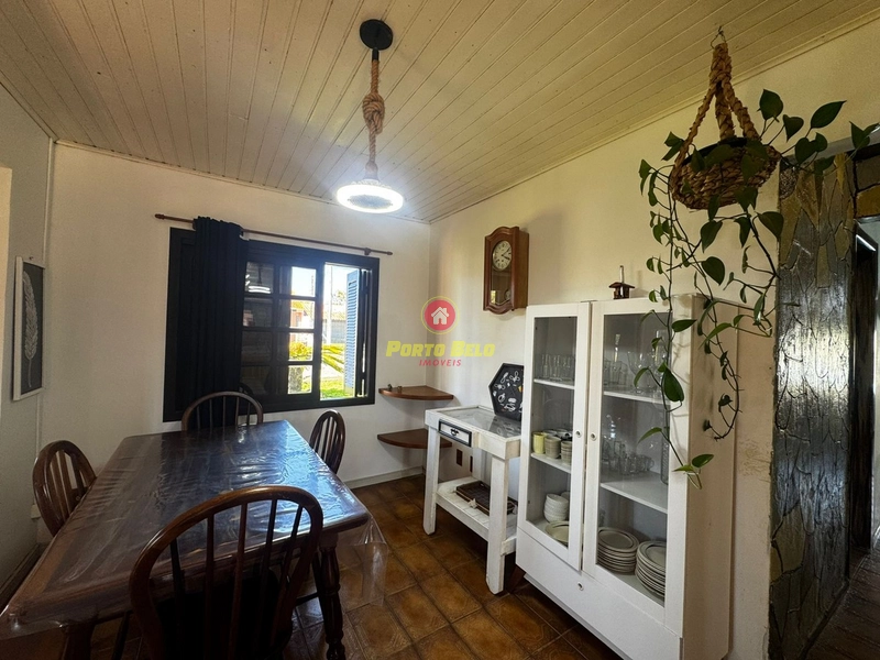 CASA DE ESQUINA 2 TERRENOS: 8ª foto da galeria de imagens do imóvel