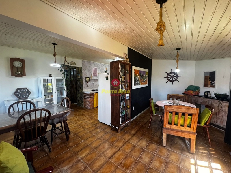 CASA DE ESQUINA 2 TERRENOS: 4ª foto da galeria de imagens do imóvel